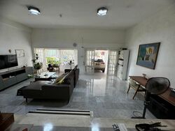 Pasir Ris Beach Park (D18), Terrace #472230431